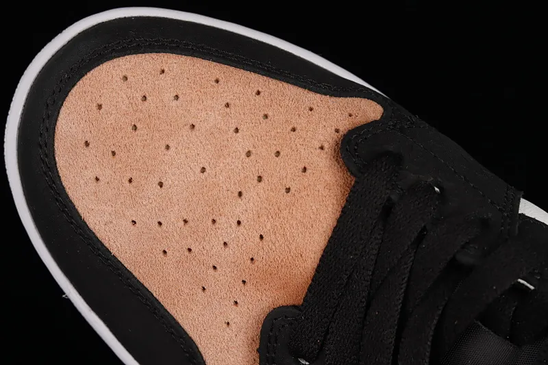 All categories Air Jordan Jordan series basketball shoes Air Jordan 1 Low Z version Air Jordan 1 Low OG "Bleached Coral" AJ1 Joe 1 black powder cultural basketball shoes CZ0790-061